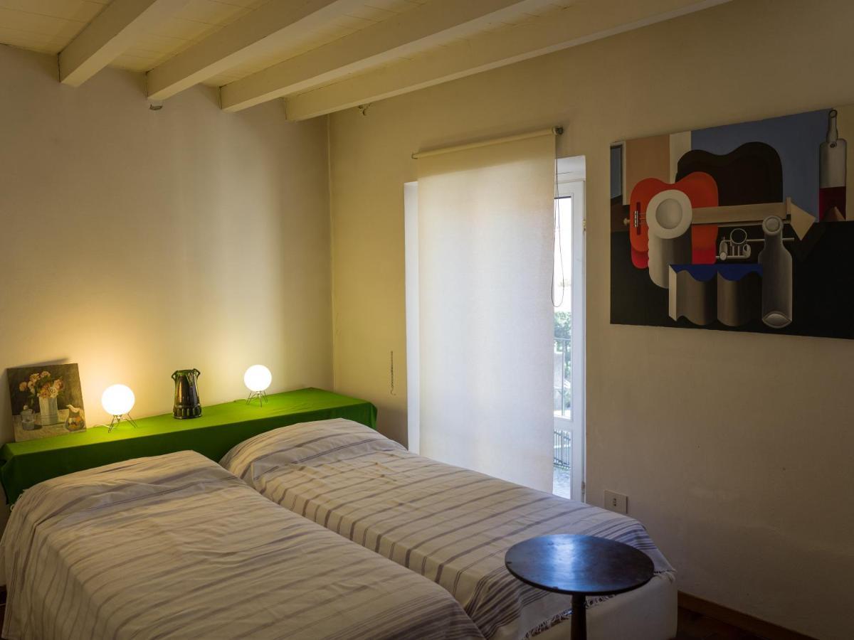 La Casa Dell' Architetto Apartment Dervio Luaran gambar