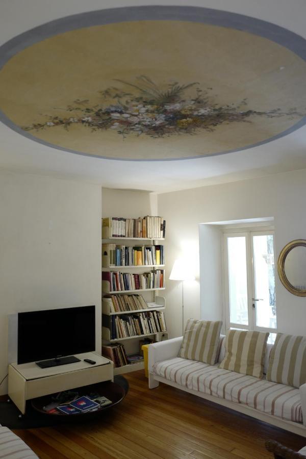 La Casa Dell' Architetto Apartment Dervio Luaran gambar